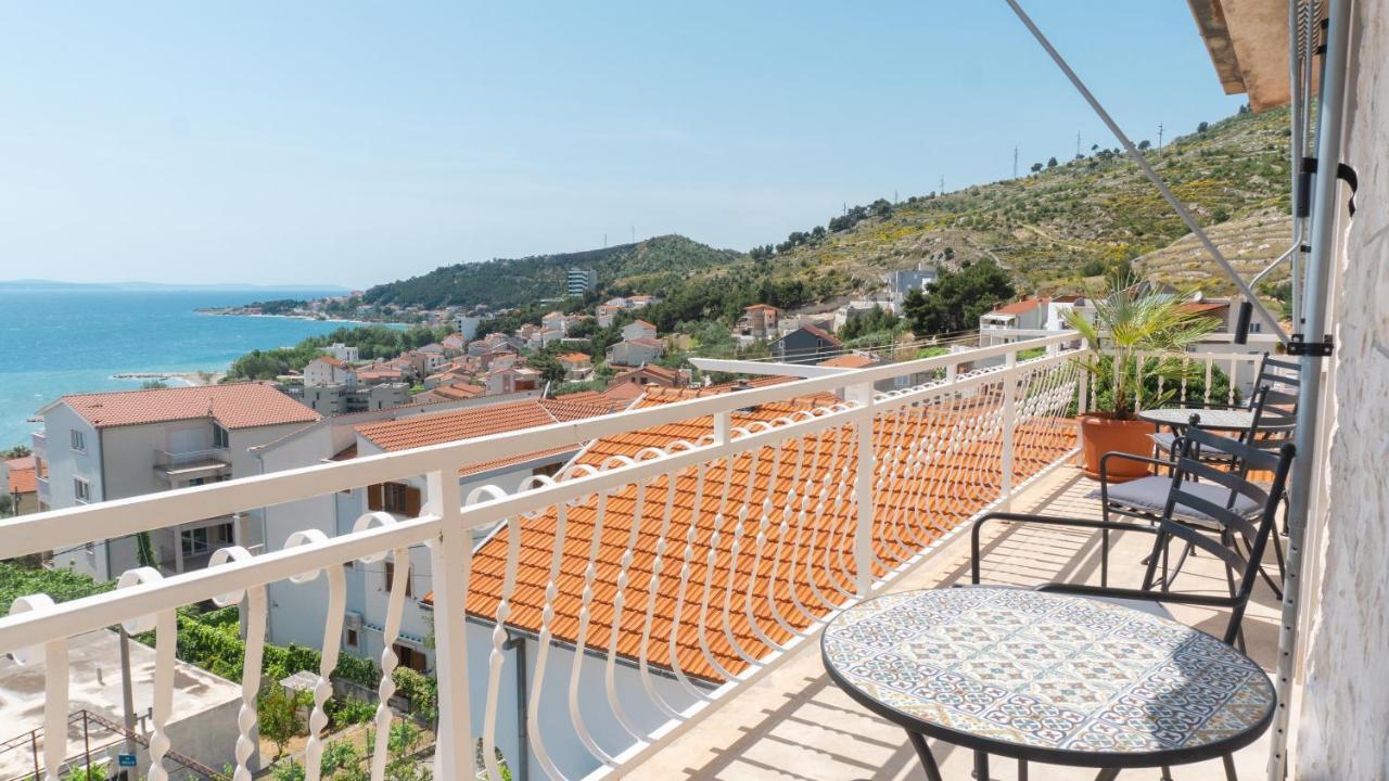 Sea And Mountain View Apartments Дуче Екстер'єр фото
