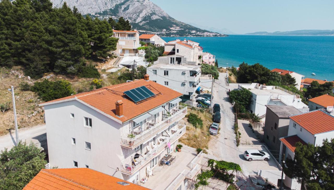 Sea And Mountain View Apartments Дуче Екстер'єр фото