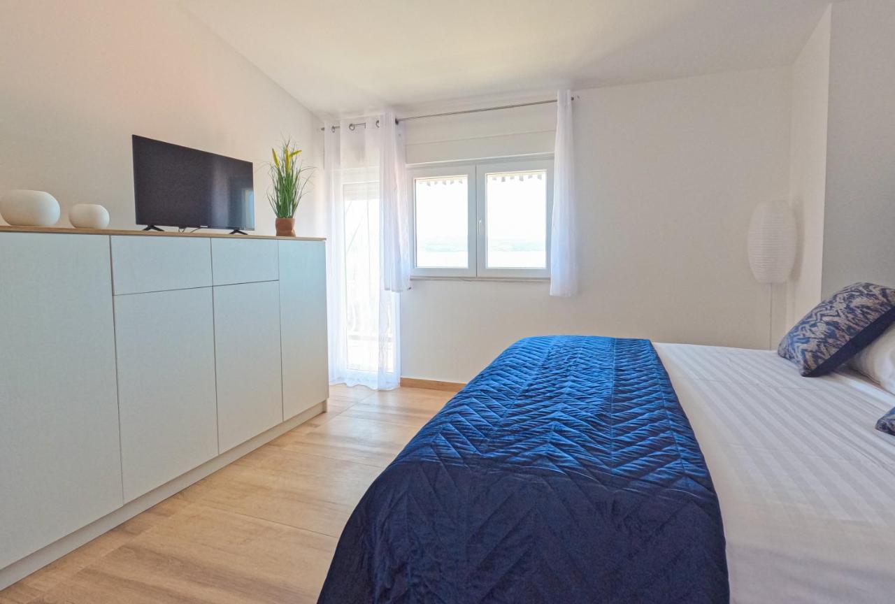 Sea And Mountain View Apartments Дуче Екстер'єр фото