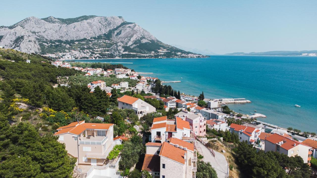 Sea And Mountain View Apartments Дуче Екстер'єр фото