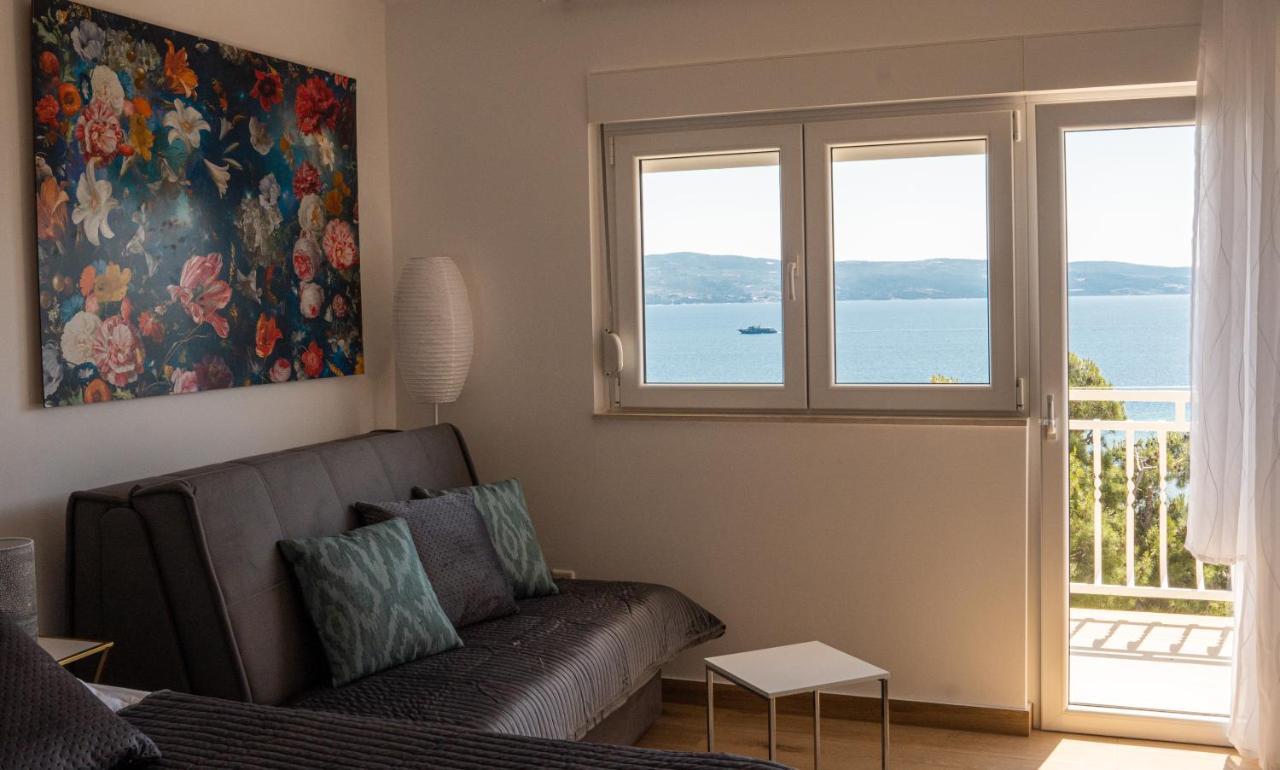 Sea And Mountain View Apartments Дуче Екстер'єр фото