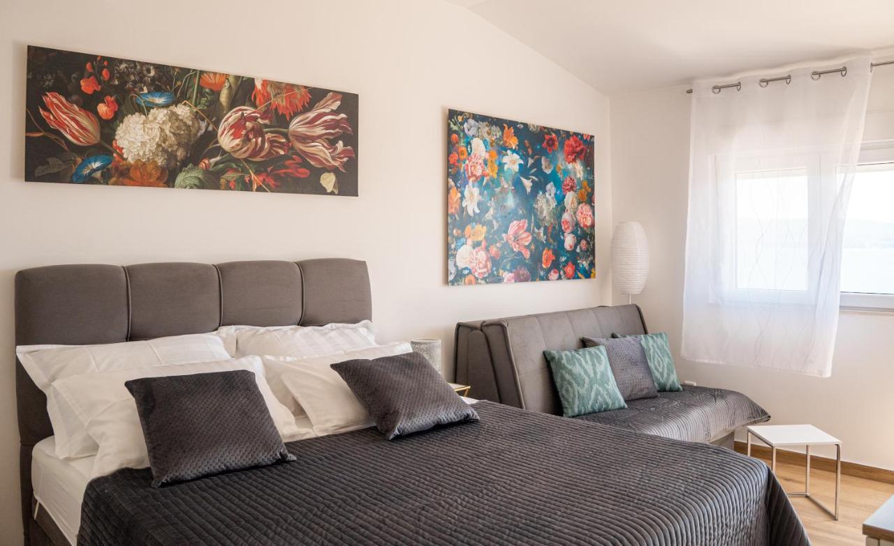 Sea And Mountain View Apartments Дуче Екстер'єр фото