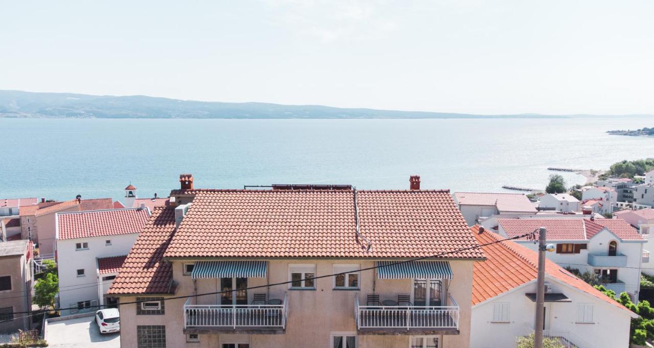 Sea And Mountain View Apartments Дуче Екстер'єр фото
